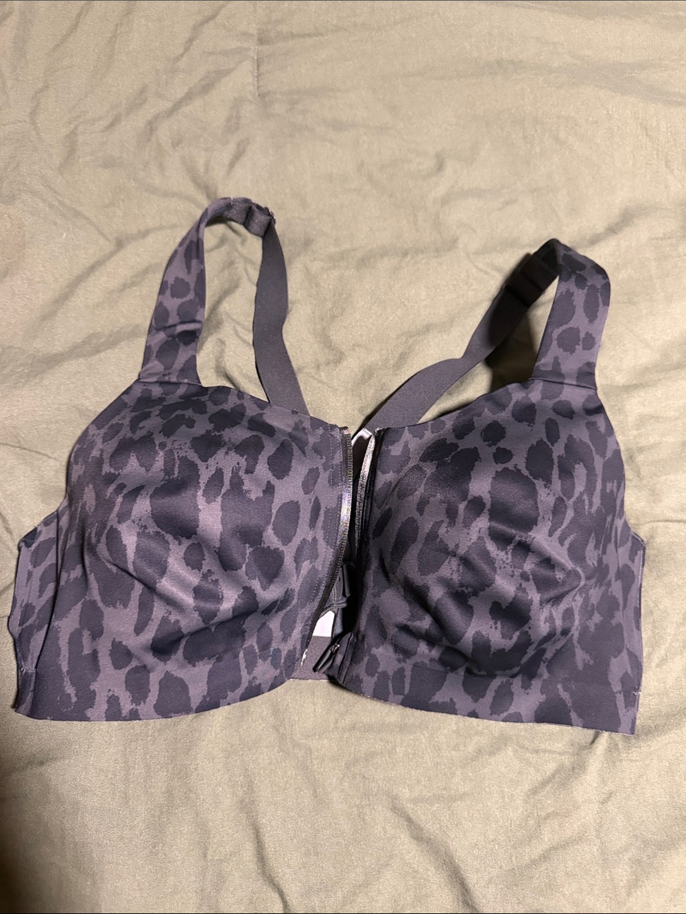 Victoria's Secret Purple Leopard Front‑Zip Sports Bra